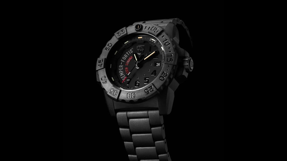 Luminox CARBONOX Explained: Material, Weight & CARBONOX+